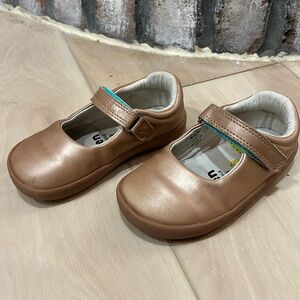 ☺️ Ten Little | Mary Janes